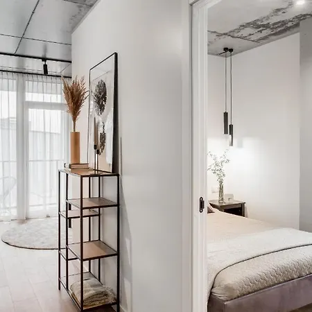 Ozas Park And Suites