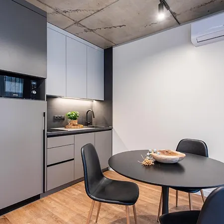 Ozas Park And Suites Apartment *