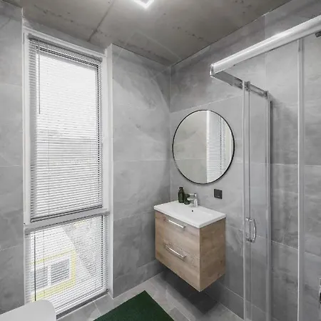 Ozas Park And Suites Vilnius