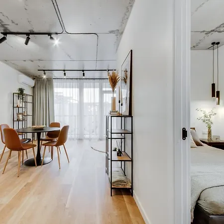 Ozas Park And Suites Apartment *