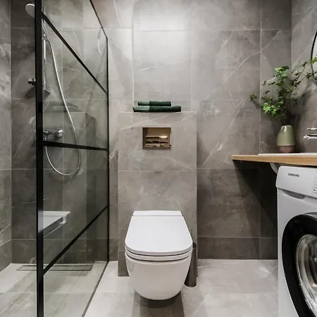 Ozas Park And Suites